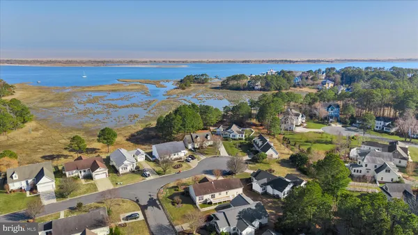 $469,900 | 26 White Crane Drive, Berlin, MD 21811