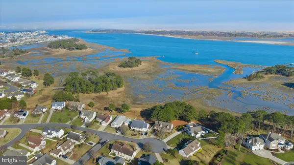 $469,900 | 26 White Crane Drive, Berlin, MD 21811