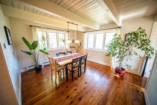 $799,900 | 71516 US Highway 63, Lake City, MN 55041