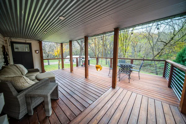 $758,000 | 71516 US Highway 63, Lake City, MN 55041