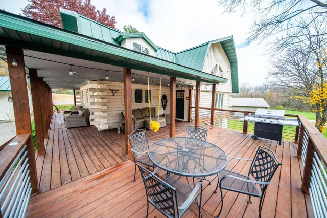 $799,900 | 71516 US Highway 63, Lake City, MN 55041