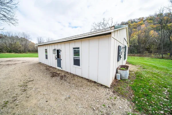 $758,000 | 71516 US Highway 63, Lake City, MN 55041