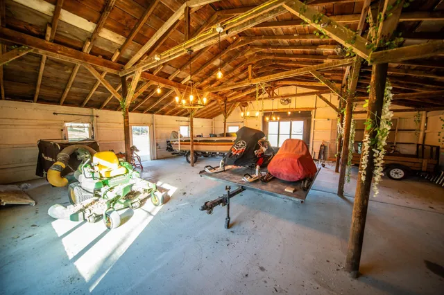 $799,900 | 71516 US Highway 63, Lake City, MN 55041