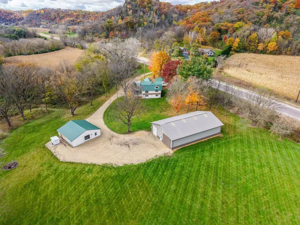 $758,000 | 71516 US Highway 63, Lake City, MN 55041