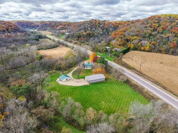 $758,000 | 71516 US Highway 63, Lake City, MN 55041