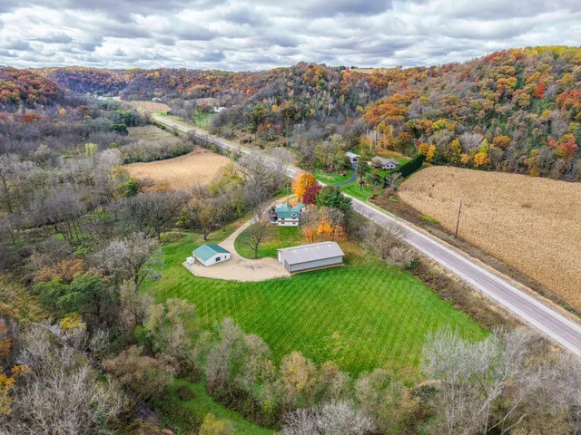 $799,900 | 71516 US Highway 63, Lake City, MN 55041