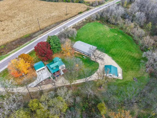 $758,000 | 71516 US Highway 63, Lake City, MN 55041