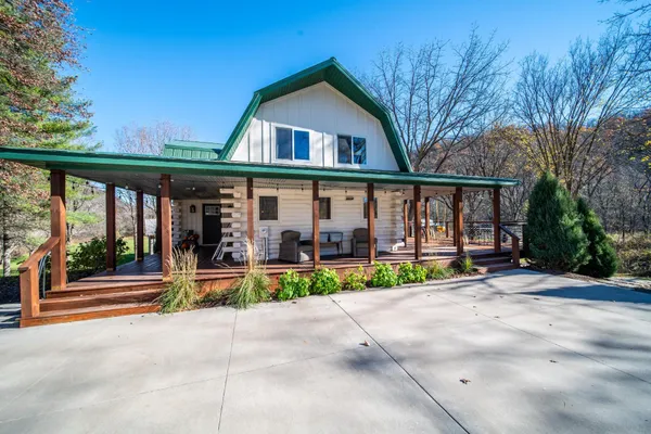 $758,000 | 71516 US Highway 63, Lake City, MN 55041