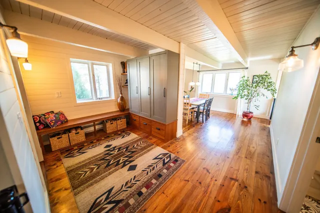 $799,900 | 71516 US Highway 63, Lake City, MN 55041