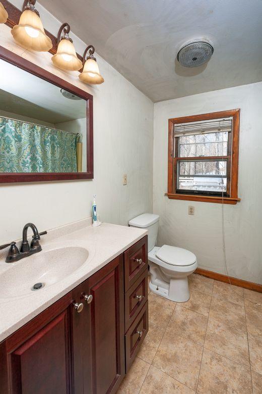 1 Fernald Road Kittery, ME 03904 - Photo 11 of 21 Full bath