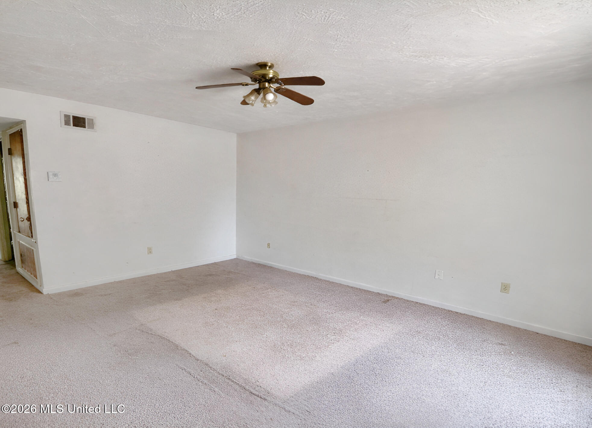1632 Fisher Ferry Road, Unit A2 Vicksburg, MS 39180 - Photo 2 of 8 Picture40