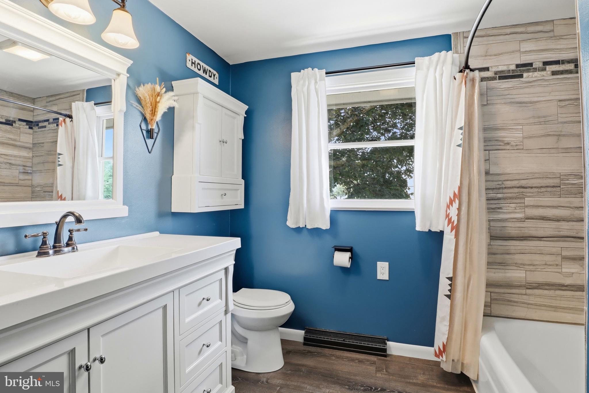 137 Ridgefield Drive York, PA 17403 - Photo 22 of 41 Updated full bath