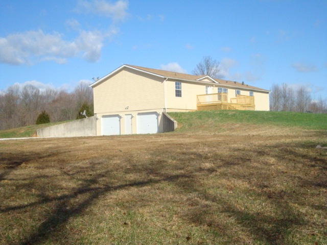 4757 South Cauble Road Salem, IN 47167 - Photo 1 of 28