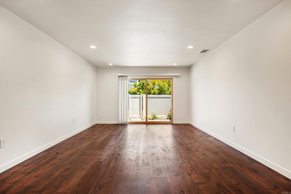 1723 Kellington Place Encinitas, CA 92024 - Photo 3 of 14