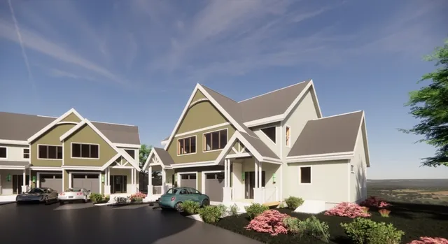 $729,900 | 19 Elizabeth Lane, Unit 19, Easthampton, MA 01027