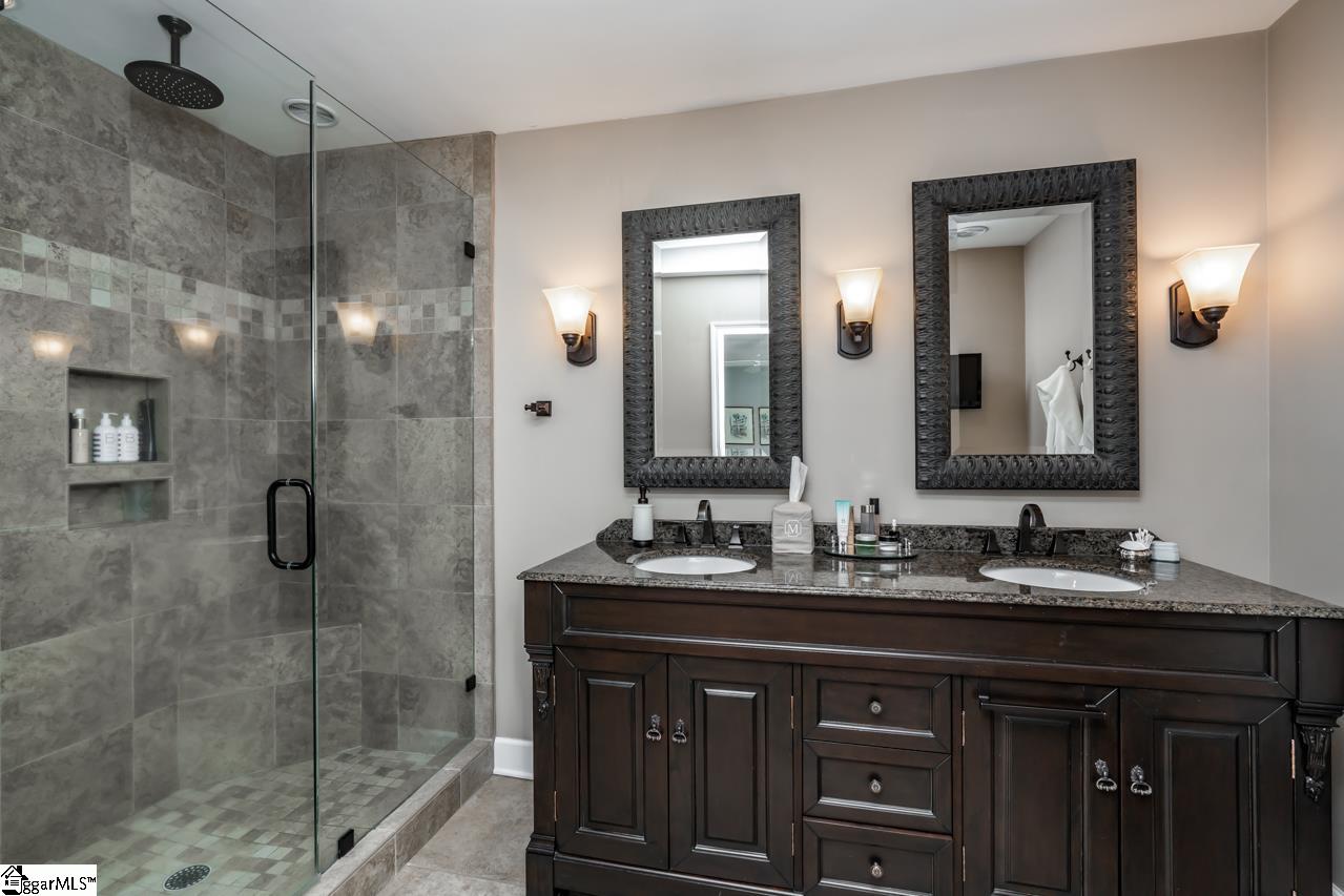 408 Wembley Road Greenville, SC 29607 - Photo 16 of 31