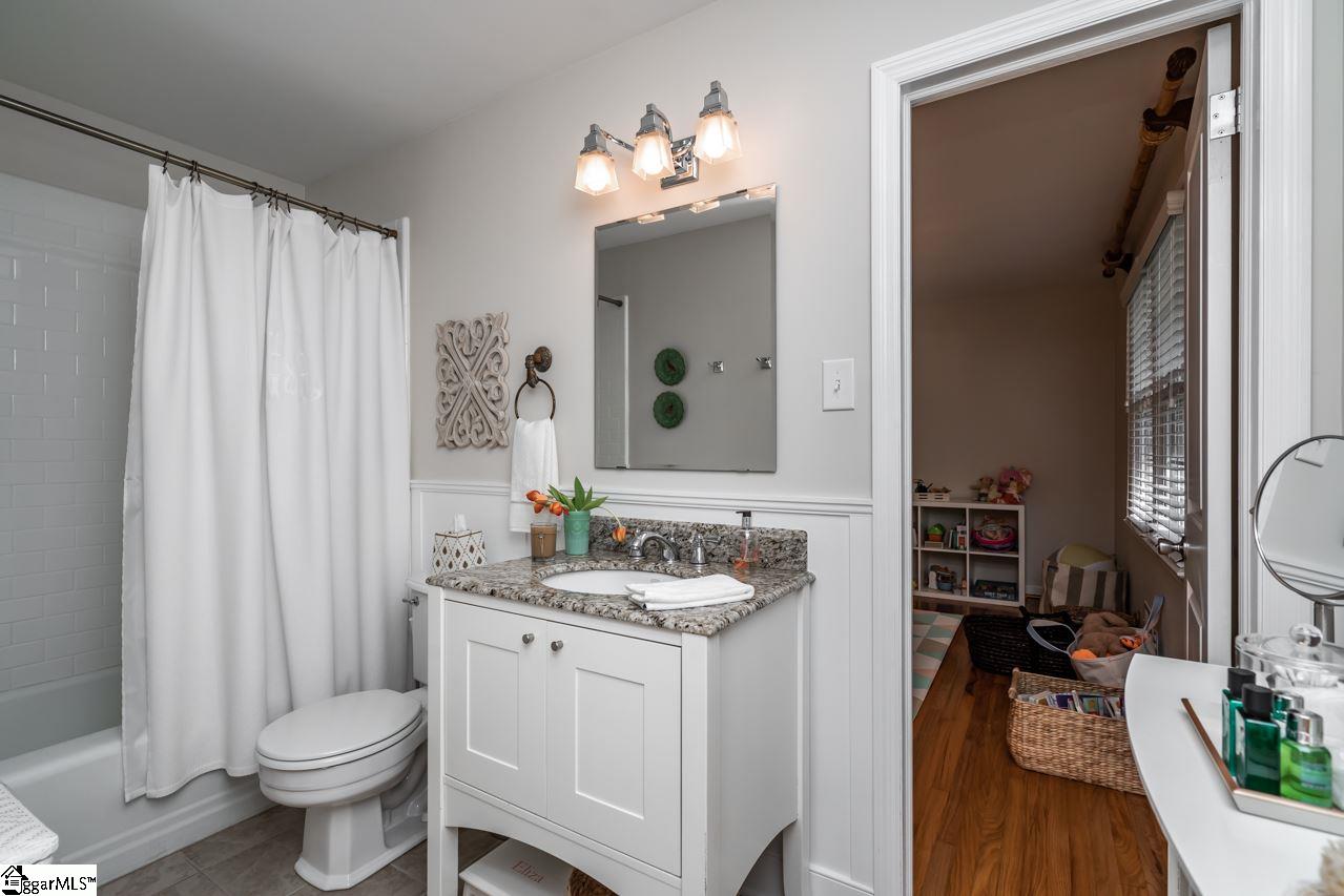 408 Wembley Road Greenville, SC 29607 - Photo 20 of 31