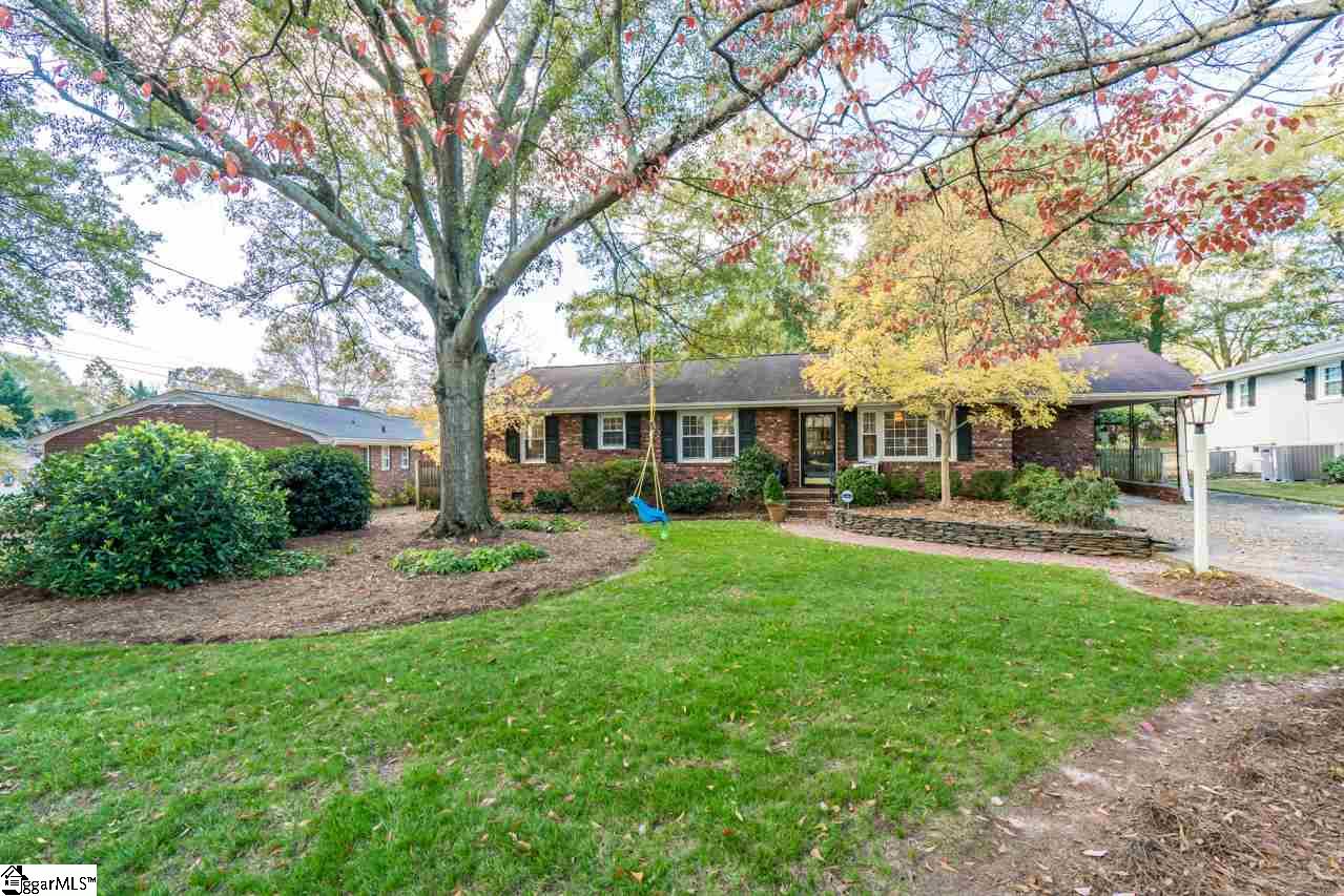 408 Wembley Road Greenville, SC 29607 - Photo 23 of 31