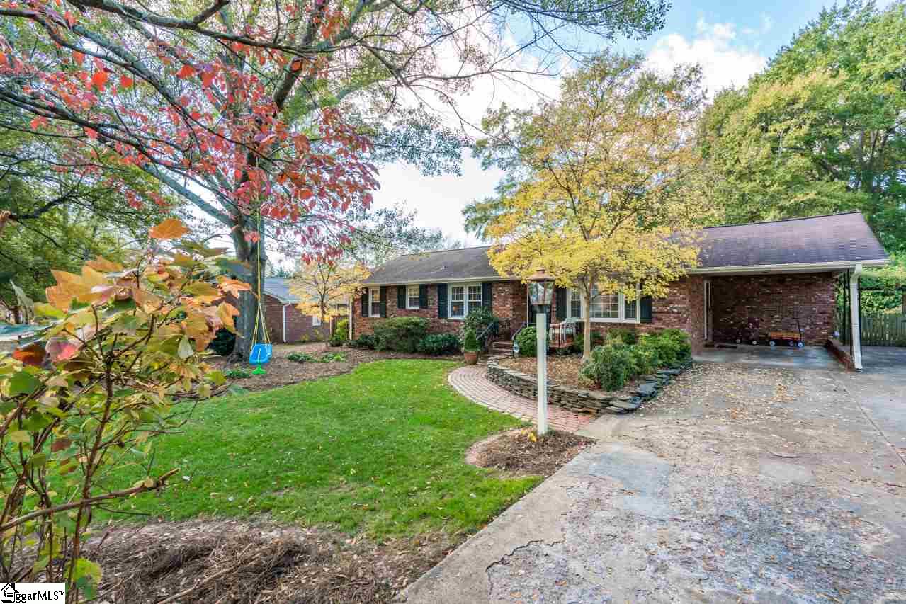 408 Wembley Road Greenville, SC 29607 - Photo 24 of 31