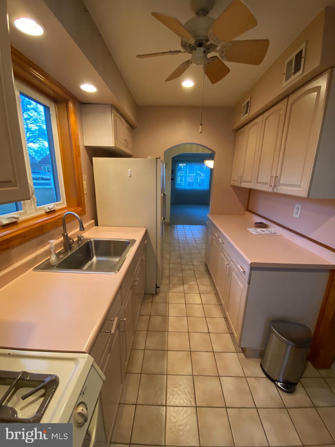 9237 Wesleyan Road Philadelphia, PA 19114 - Photo 5 of 24 Kitchen