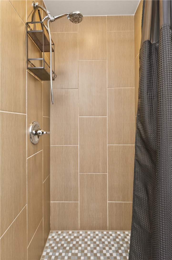 353 Manitou Beach Road Greece, NY 14468 - Photo 21 of 47