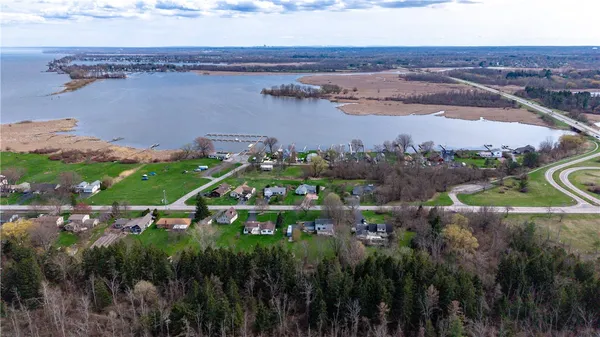 $279,900 | 353 Manitou Beach Road, Greece, NY 14468