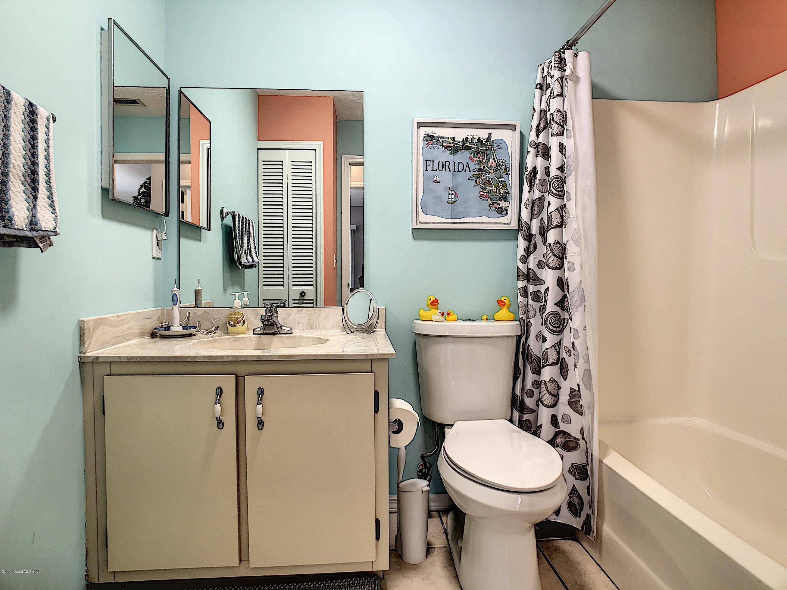 1946 Quail Ridge Court, Unit 802 Cocoa, FL 32926 - Photo 18 of 19 Guest Bathroom