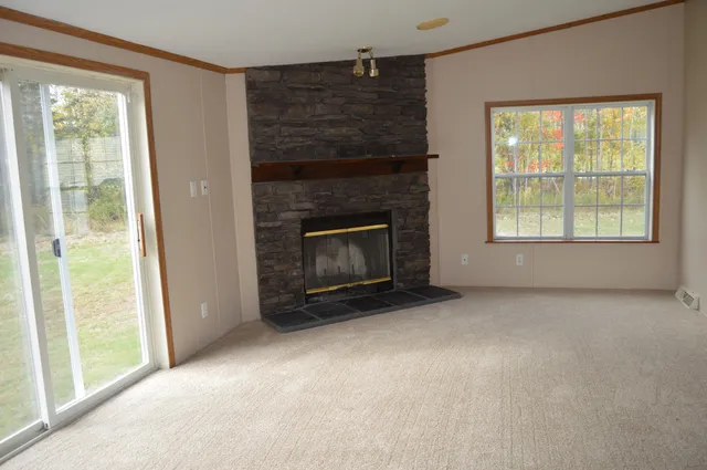 $300,000 | 21 Stonewall Drive, Livermore, ME 04253