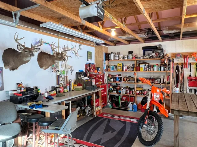 $439,000 | 14190 West Goldmine Road, Pearl City, IL 61062