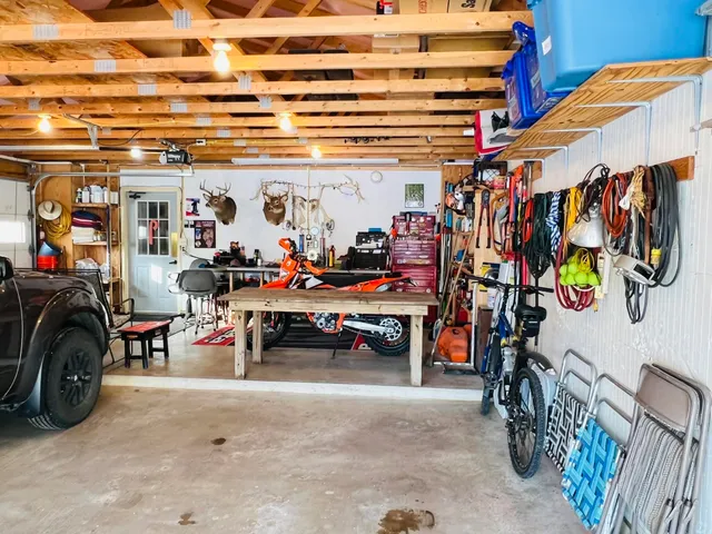 $439,000 | 14190 West Goldmine Road, Pearl City, IL 61062