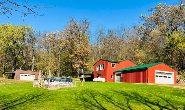 $439,000 | 14190 West Goldmine Road, Pearl City, IL 61062