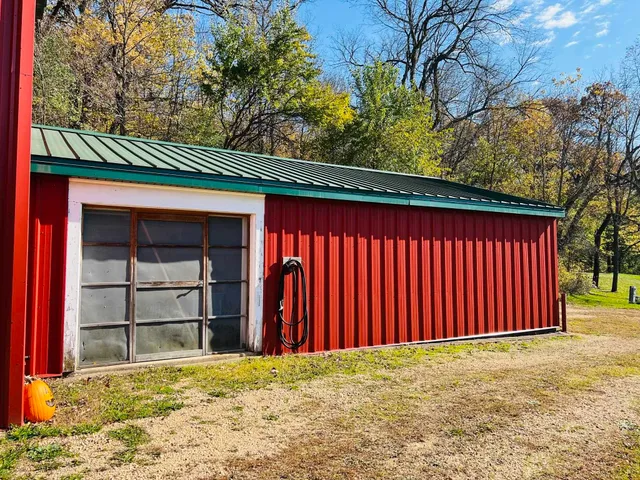 $439,000 | 14190 West Goldmine Road, Pearl City, IL 61062