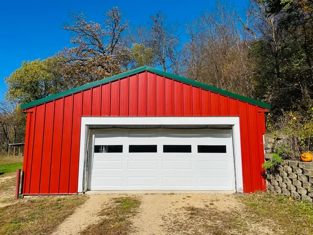 $439,000 | 14190 West Goldmine Road, Pearl City, IL 61062