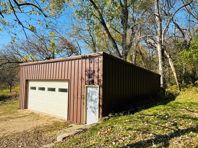 $439,000 | 14190 West Goldmine Road, Pearl City, IL 61062