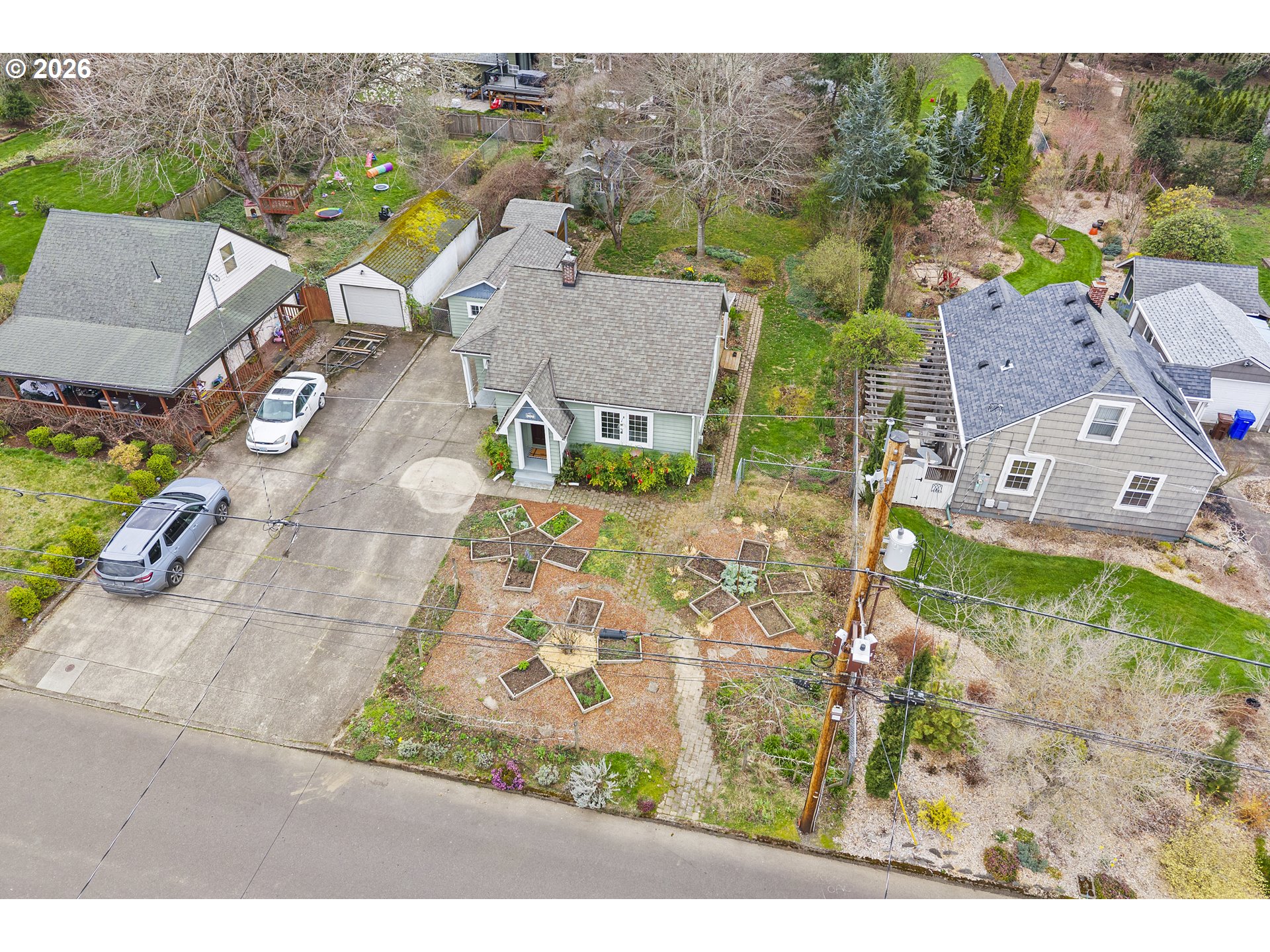 765 Northwest Angeline Avenue Gresham, OR 97030 - Photo 30 of 34