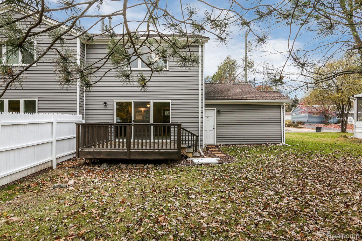 189 Fraser Street Rochester, MI 48307 - Photo 5 of 22 Gallery Image 5