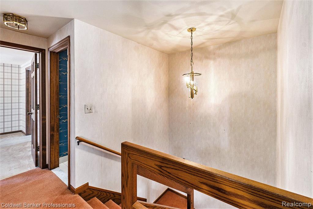 1754 Thomas Court Rochester Hills, MI 48309 - Photo 12 of 36