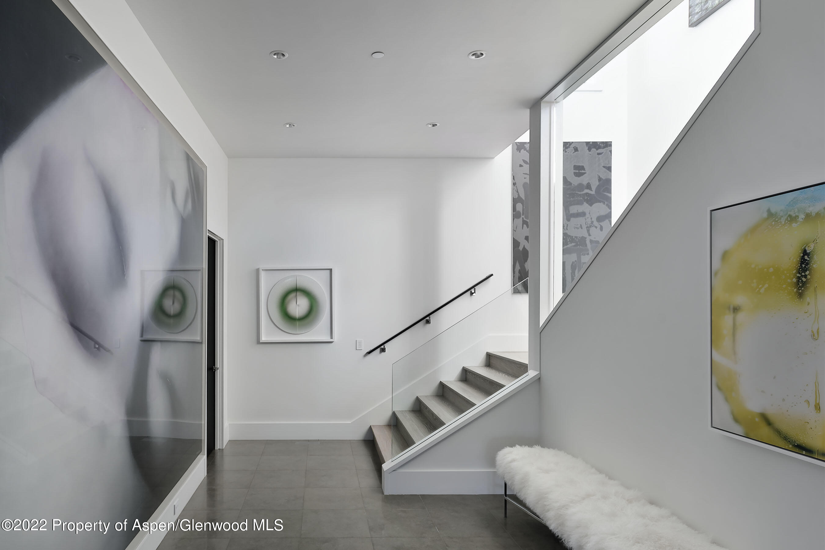 257 Ridge Road Aspen, CO 81612 - Photo 35 of 47 a view of entryway and hall