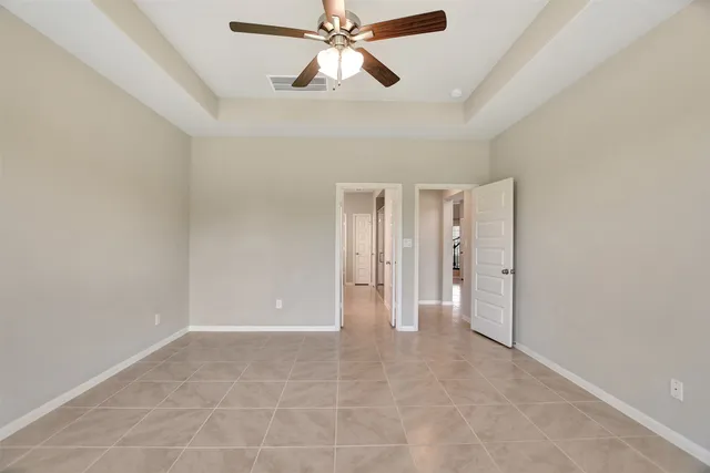 $679,000 | 246 Peninsula Point Drive, Montgomery, TX 77356