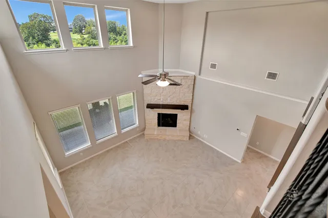 $679,000 | 246 Peninsula Point Drive, Montgomery, TX 77356