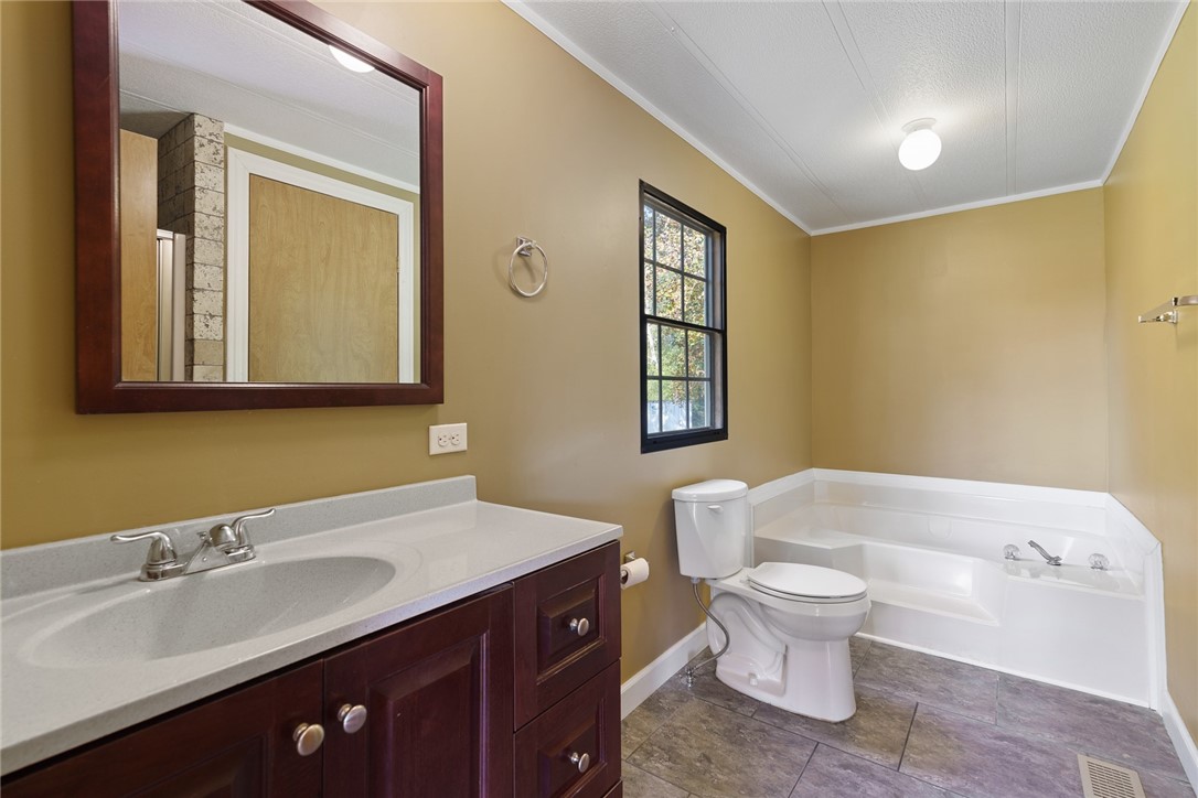 251 Breezedale Road Easley, SC 29640 - Photo 27 of 34