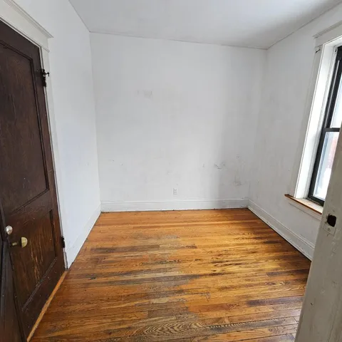 $155,000 | 6936 South Dorchester Avenue, Chicago, IL 60637