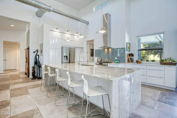 $10,000 | 3230 East Colter Street, Phoenix, AZ 85018