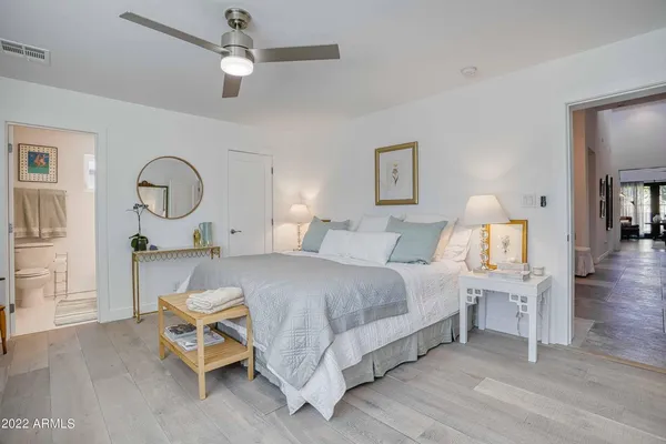 $10,000 | 3230 East Colter Street, Phoenix, AZ 85018