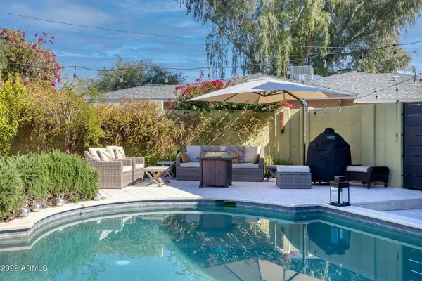 $10,000 | 3230 East Colter Street, Phoenix, AZ 85018