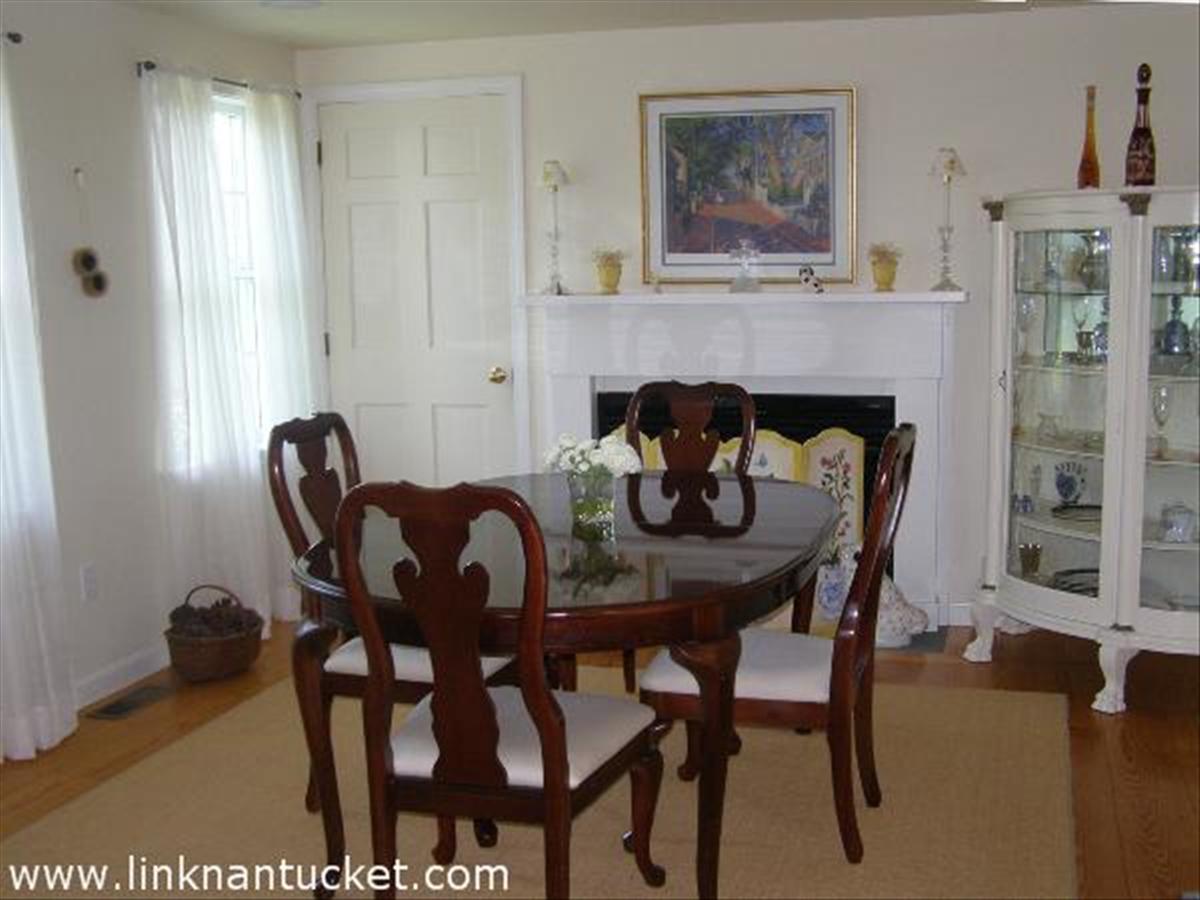 42 Dukes Road Nantucket, MA 02554 - Photo 4 of 16 DINING ROOM