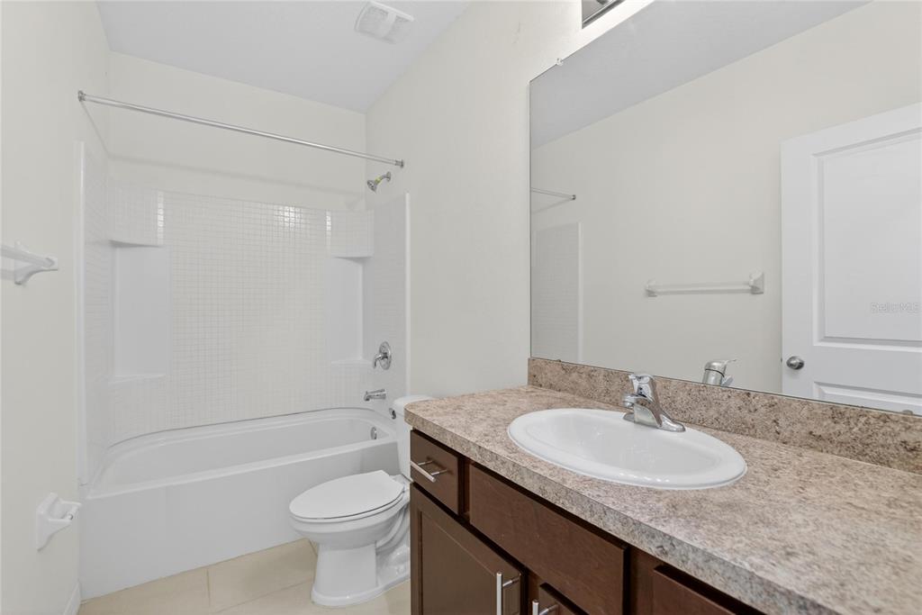 8850 Indigo Trail Loop Riverview, FL 33578 - Photo 37 of 72