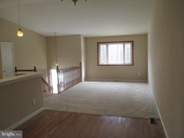 3512 Orbitan Road Baltimore, MD 21234 - Photo 14 of 25 Living Room