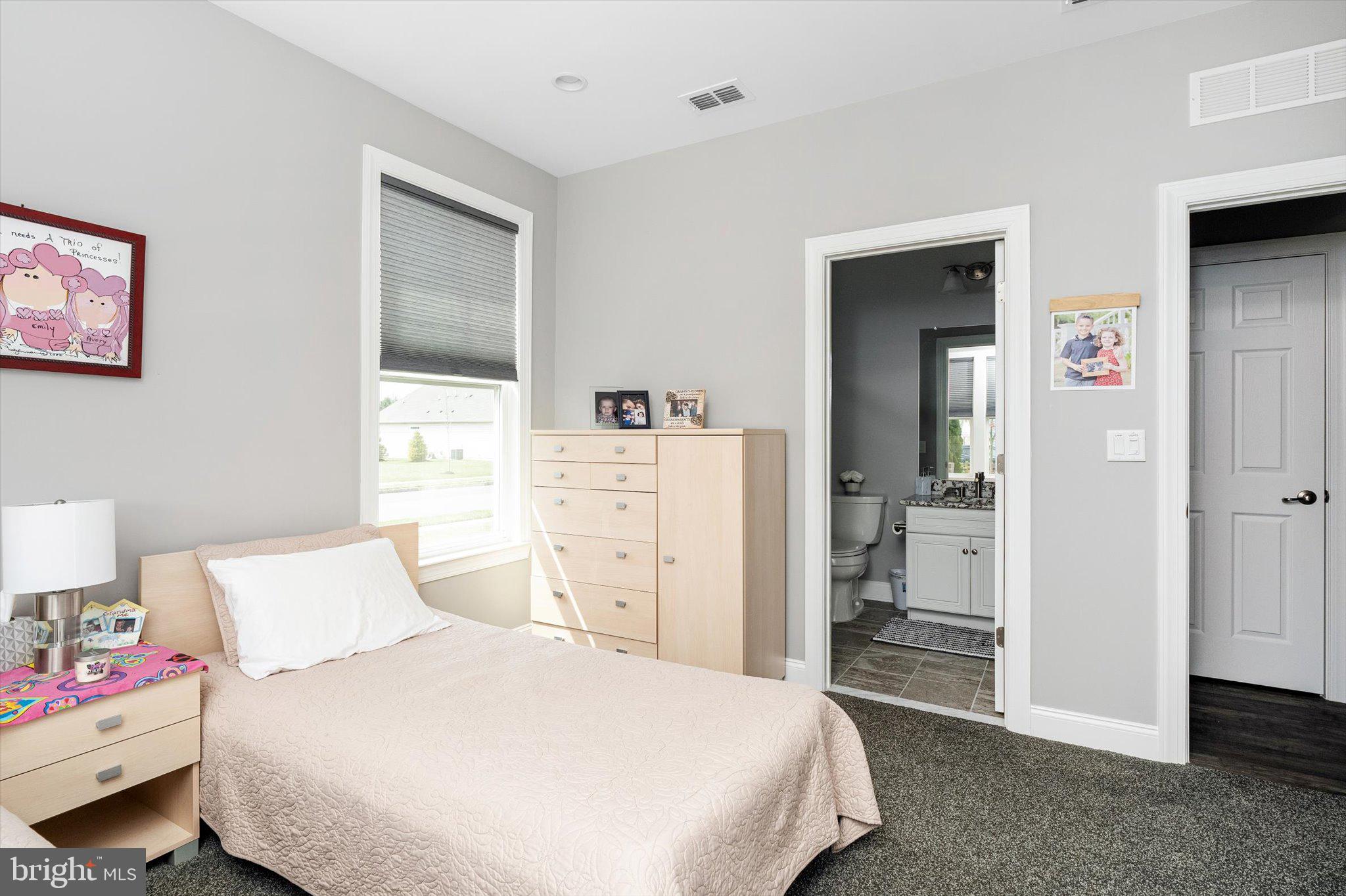 17 Landmark Road Monroe Township, NJ 08831 - Photo 20 of 30 Gallery Image 20