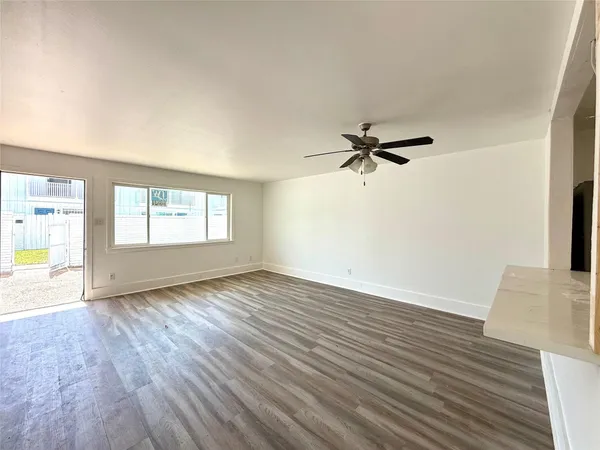 $1,500 | 5506 Beverly Hill Street, Unit 8, Houston, TX 77056